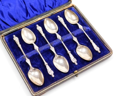 A set of six Victorian silver apostle teaspoons, cased, Robert Pringle & Sons, London 1900, 3.09oz.