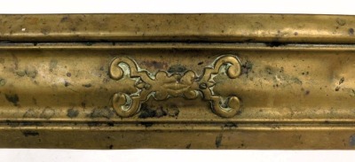 A Victorian brass fender, 112.5cm wide. - 2