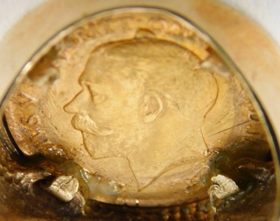 A George V half gold sovereign, dated 1918, in a 9ct gold ring mount, London 1986, size R, 8.8g. - 3