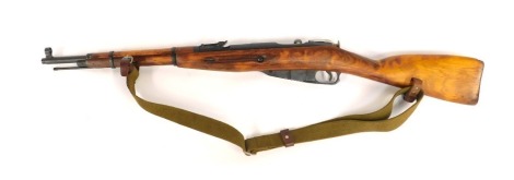 A Russian Mosin Nagant 7.62mm bolt action rifle, barrel length 51cm, serial number K1433, with deactivation certificate number 177685 dated 11/07/23.