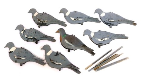 A collection of moulded plastic Pigeon profile decoys. (a quantity)