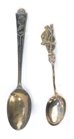 Two silver spoons, comprising a George V Coronation silver spoon dated 1937, and a Continental white metal spoon with mandolin player, 1.38oz. (2)