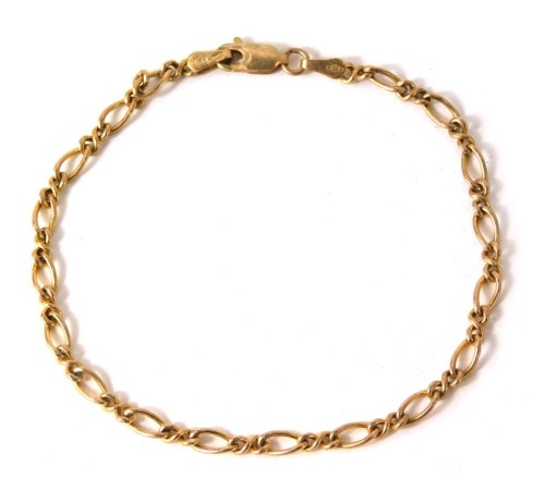 A 9ct gold figaro twist bracelet, 18cm long, 2g all in.