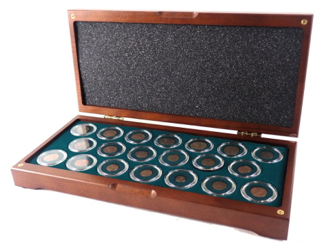 A London Mint Office decline and fall 20 Roman bronze coin set, in presentation box.