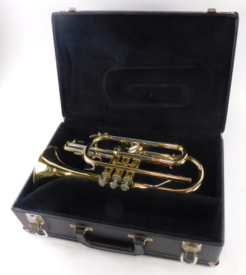 A Blessing Scholastic brass trumpet, with fitted case. - 4