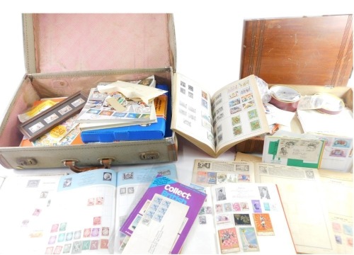 A quantity of stamps, various albums of stamps, loose stamps, etc.