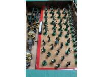 Various modern die-cast toy soldiers