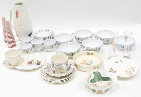 A collection of 1950s/60s vintage ceramics, to include a Wood Piazza ware jug, Alfred Meakin child's bowl, etc. (2 trays)