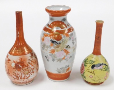 A group of Japanese Kutani porcelain, including tea wares, dishes, and vases. (a quantity) - 8