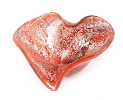 A Scottish style art glass heart shaped bowl, decorated in orange with gilt inclusions, unsigned, 20cm wide.