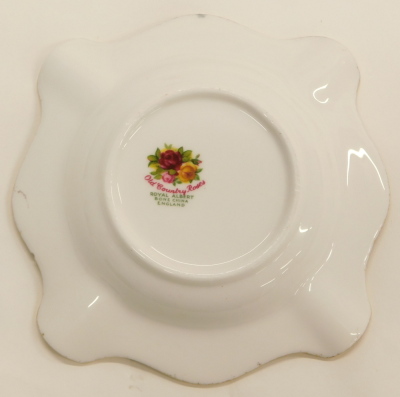 A Royal Albert Old Country Roses pattern part tea service, to include cups with cake saucers, etc. - 3