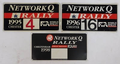 An RAC 1974 International Rally of Great Britain bag, together with a York November 74 paperweight, and bonnet plates including Network Q RAC Rally 1995 Chester No 4 Colin McRae, etc. (5) - 2