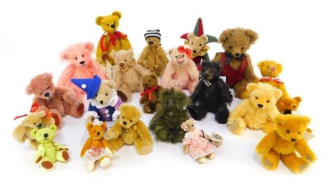 A group of miniature mohair Teddy bears, brands to include Issy Bears Ellerslie Bears, Countryfile Bears, etc. (1 tray)