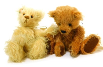 Two Beru Bears mohair Teddy bears, an exclusive to Teddies Den, comprising Buster, limited edition 1/1, 22cm high, and Ella, limited edition 4/4, 23cm high.