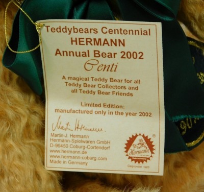 A Hermann Teddy Bears Centennial Annual Bear 2002 mohair Teddy bear, named Centi, growler, 35cm high, together with a Hermann Bolero music bear, number 203/500, 34cm high. - 4