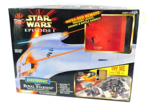 A Kenner Star Wars Episode 1 electronic Royal Star Ship, Blockade Cruiser/play set, boxed.