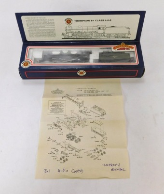 A Bachmann Branchline OO gauge Thompson B1 Class 4-6-0 locomotive, 61190, BR lined black, 31-702A, boxed. - 2