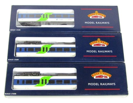 A Bachmann Branchline OO gauge Class 166 turbo three car DMU set Thames Trains, boxed.