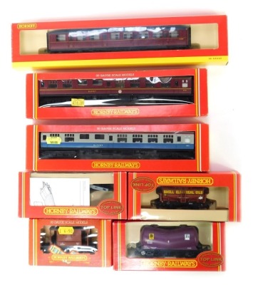 Various Hornby OO gauge rolling stock, to include fourteen tonne tank wagon Shell Electrical Oils R6069, Vee Tanker Lever Bros R6026, carriages to include BR MK2A composite coach Regional Railways, etc. (1 tray)