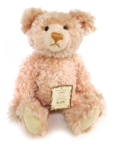 A Steiff mohair growler British Collector's 1997 Teddy Bear, limited edition 2788/3000, 38cm high, boxed with certificate.