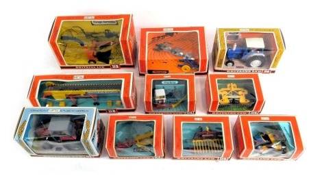 Britain's diecast and plastic 1:32 scale tractors and farm implements, including 9542 forage harvester, 9564 elevator, 9522 Massey Ferguson 595 tractor, 9552 transplanter, etc. (10)