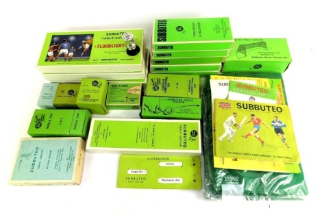 A collection of Subbuteo, comprising pylons, players, European Competition Cup, nets, etc. (2 trays)