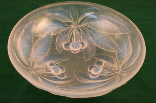 A G. Vallon opalescent glass bowl