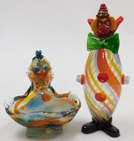 A Murano glass figure of a clown, multicoloured, 34cm high, together with a clown dish, 21cm wide. (2)