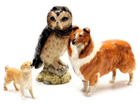 A Beswick pottery collie dog "Lochinvar of Lady Park", a further figure of a Golden Retriever, and a Royal Doulton short-eared owl, for Whyte and Mackay Scotch Whisky. (3)