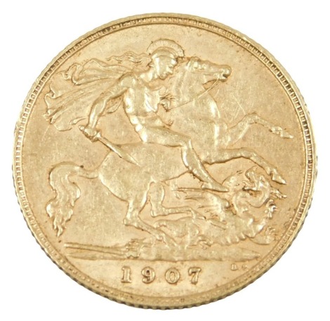 An Edward VII gold half sovereign 1907, 4.0g.