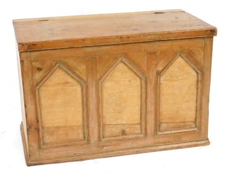 A 19thC pine coffer, of rectangular form, the front decorated with three arched sections, the hinged lid enclosing a vacant interior, on plinth base, 72cm high, 112cm wide, 57cm deep.