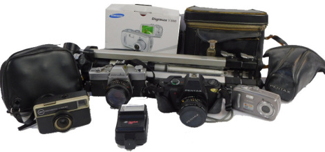 A group of cameras, to include a Pentax P30, etc. (a quantity)