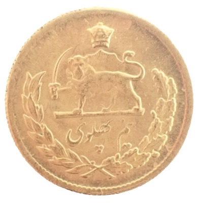 An Iranian 2000 half dinars gold coin, 2g.