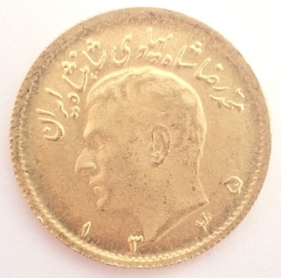 An Iranian 2000 half dinars gold coin, 2g. - 2