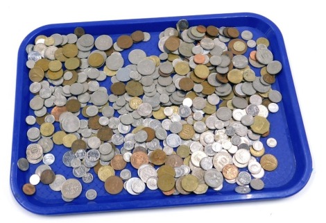 Approximately 2kg of mainly foreign coins, some silver coloured.