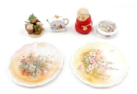 A Royal Doulton The Birthday Brambly Hedge trinket box, a Bunnykins Forever Young enamel teapot, Goebel figure of a child with rabbit, Goebel red coat trinket box, and two Royal Albert Shakespeare meadows pattern cabinet plates. (6)