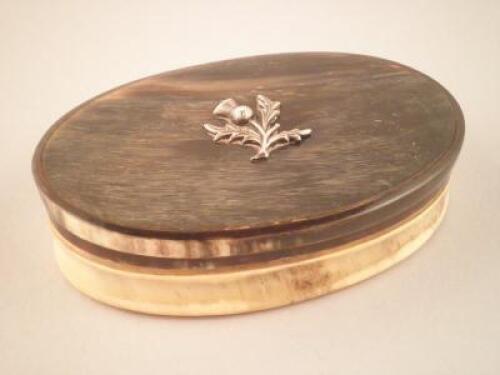 A 19thC oval horn snuff box