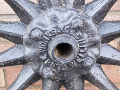 A large cartwheel, with hub stamped for The Globe Works in Wellington, 122cm diameter. - 2