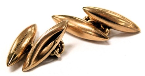 A pair of 9ct rose gold double torpedo and chain link cuff links, 4.4g. (AF)