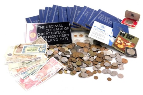 English, European and World coinage, Gibraltar proof crown 1967, Coinage of Great Britain 1967, Decimal Coinage of Great Britain and Northern Ireland 1971, New Zealand decimal coin set 1967, banknotes, etc. (a quantity)