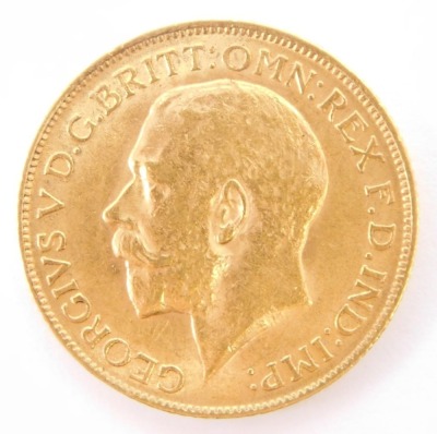 A George V gold full sovereign, dated 1913. - 2