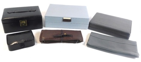 A quantity of empty jewellery boxes, comprising a Stackers two unit pale blue jewellery box, black jewellery box, and various chain sleeves. (a quantity)