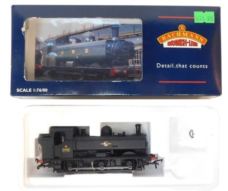 A Bachmann Branchline OO gauge Class 8750 pannier tank locomotive, 0-6-0, 9753, BR black late crest, 32-202A, boxed.