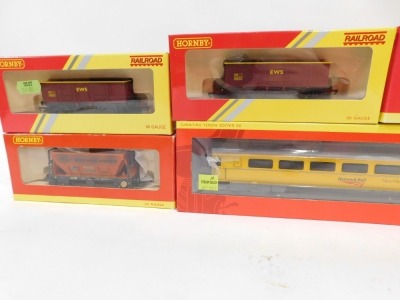 Hornby OO gauge rolling stock, including R4637 TGS MkIII coach Network Rail 977994, R6372 LWB open wagon, etc., boxed. (7) - 2