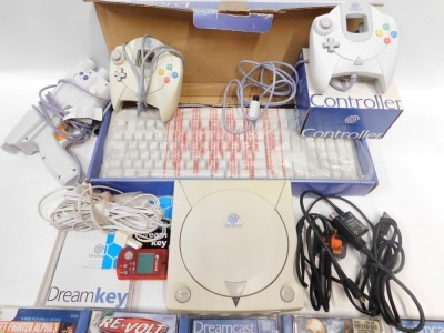 A Sega Dreamcast, with controllers, keyboard, and games, including House of the Dead 2, ChuChu Rocket, Soldier of Fortune, Revolt, etc. (1 box) - 2