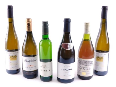 Various bottles of white wine, to include Sancerre, Pouilly Fumé (6).