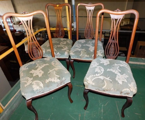 Four dining chairs with pierced splats. This lot is located at our additional premises SALEROOM SIX, Unit 6, Ellesmere Business Park, Grantham, NG31 7XT.