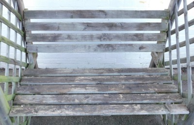 A wooden garden trellis bench, of arched form, 192cm high, 138cm wide. - 2