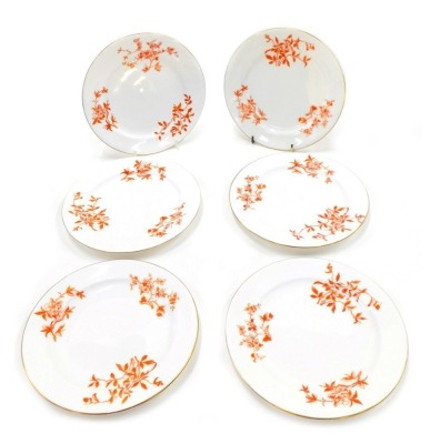 A set of six Derby Hawthorne pattern side plates, decorated in red with flowers and leaves, 20cm diameter.