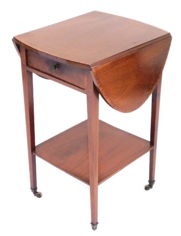 An Edwardian mahogany drop leaf occasional table, with satinwood crossbanding and line inlay, with a single frieze drawer, raised on tapering square legs, united by an undertier, brass capped on castors, 71cm high, 41cm wide, 86cm extended, 49cm deep.